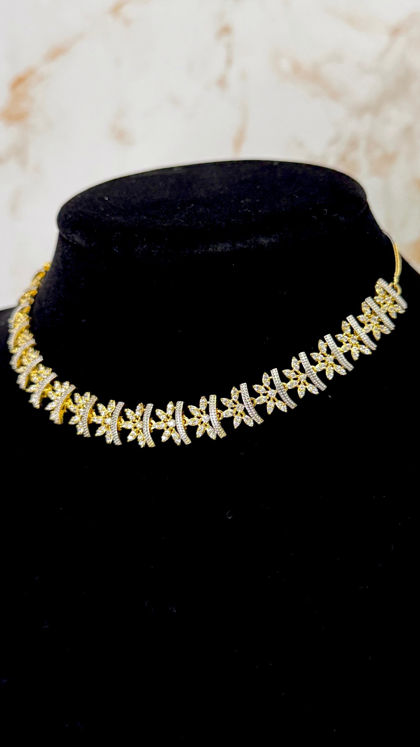 White Stone Necklace Set